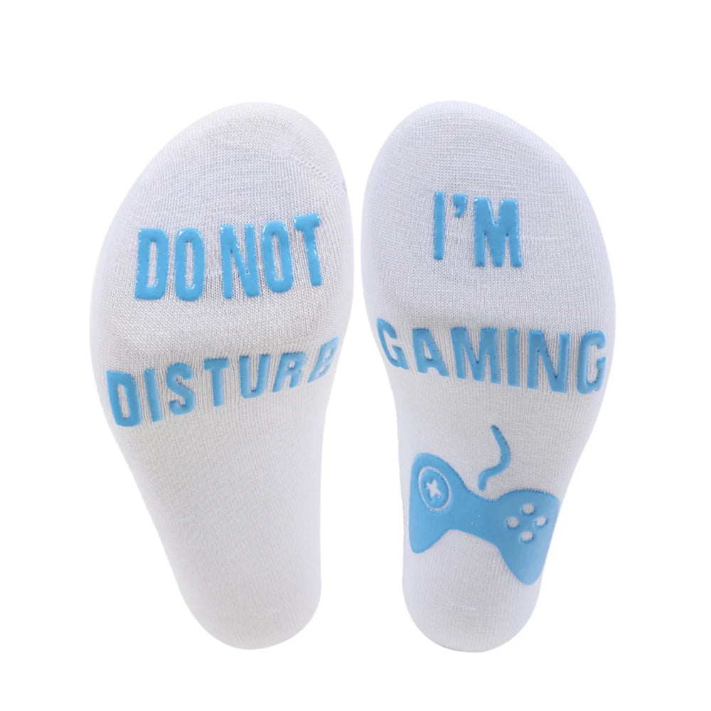 New Happy Funny Letters 'DO NOT DISTURB I AM BUSY GAMING' Socks Home Leisure Novelty Party Club Sokken Dropship
