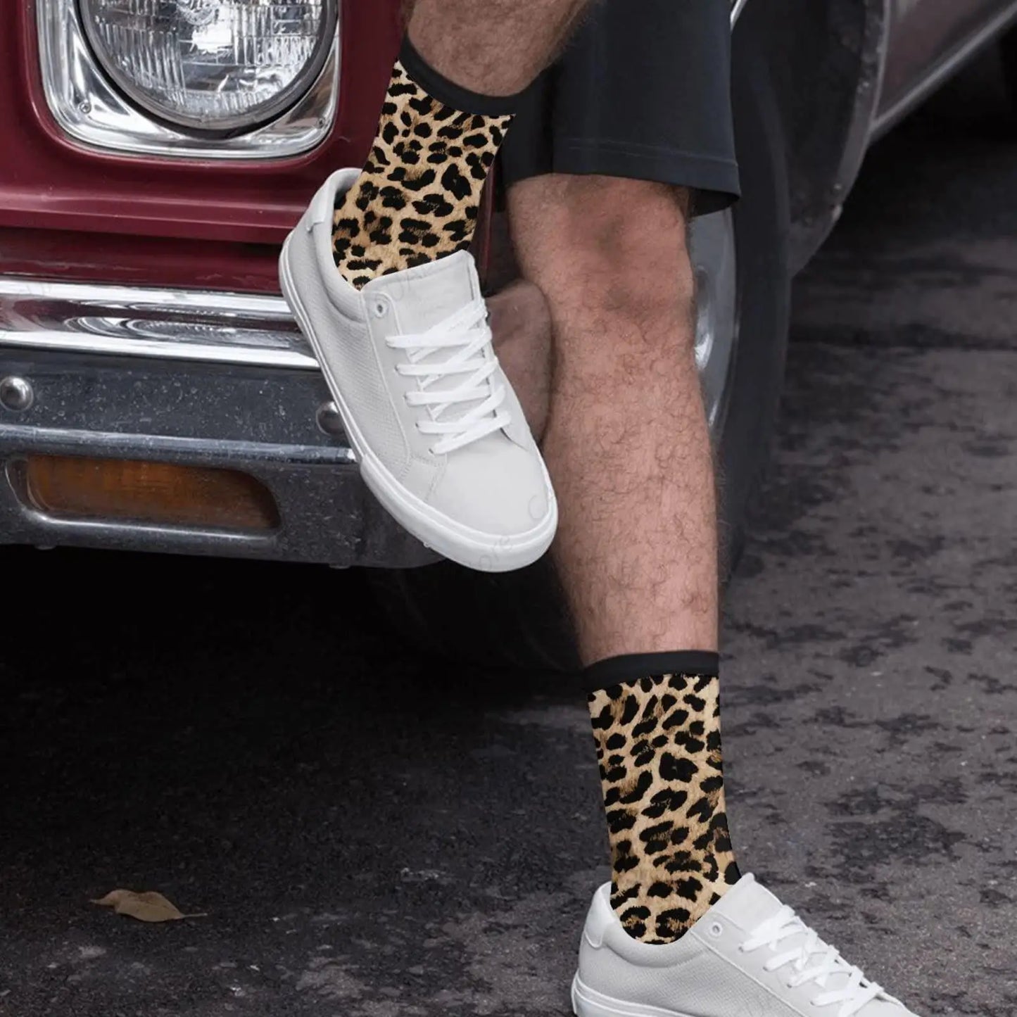 Cheetah Leopard Print Funny Novelty Socks Casual Athletic Crazy Cute Crew Socks For Women Men