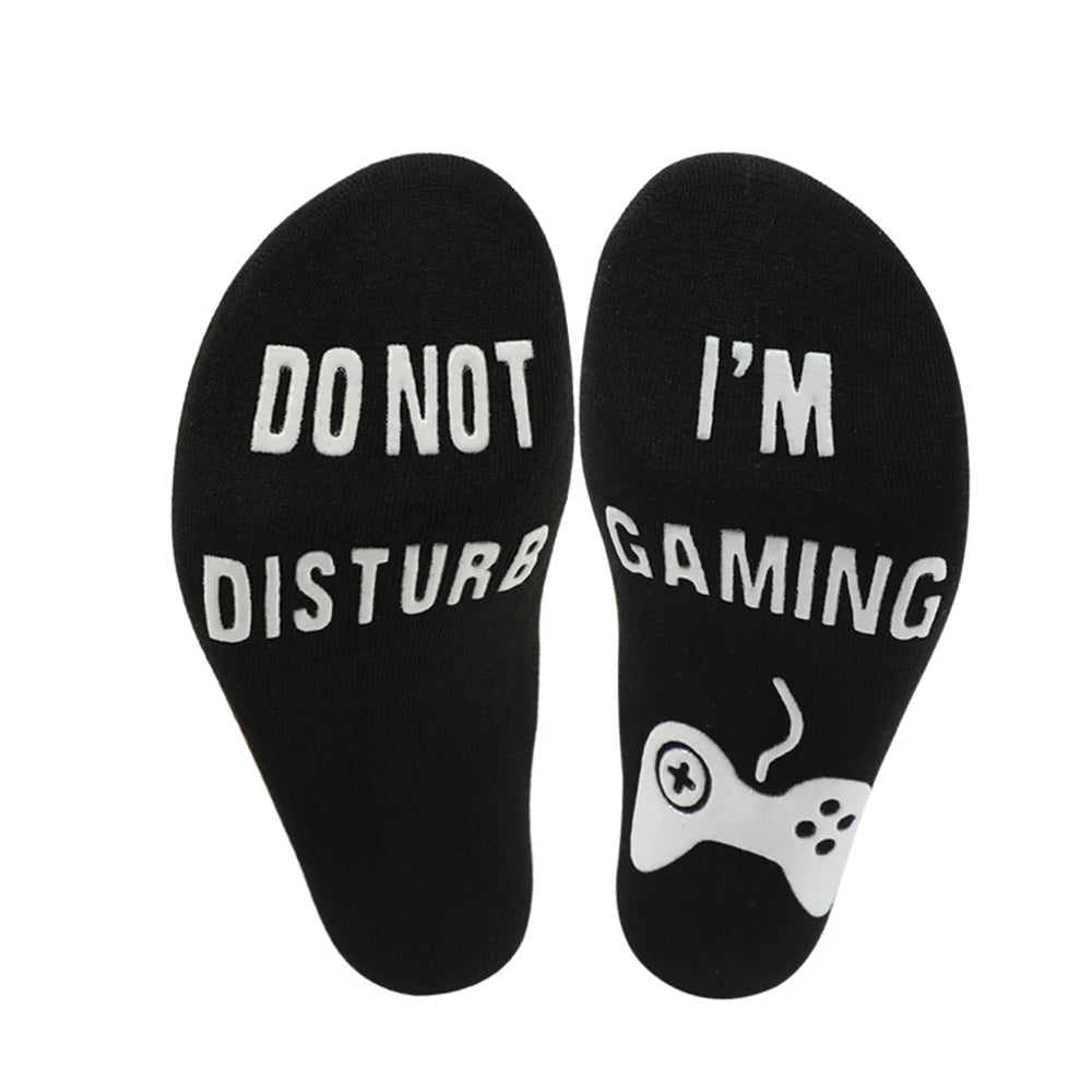 New Happy Funny Letters 'DO NOT DISTURB I AM BUSY GAMING' Socks Home Leisure Novelty Party Club Sokken Dropship
