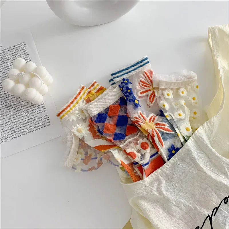 Novelty Harajuku Retro Summer Thin Transparent Glass Socks Women Girls Floral Print Cute Socks Japanese Style Crystal Silk Socks