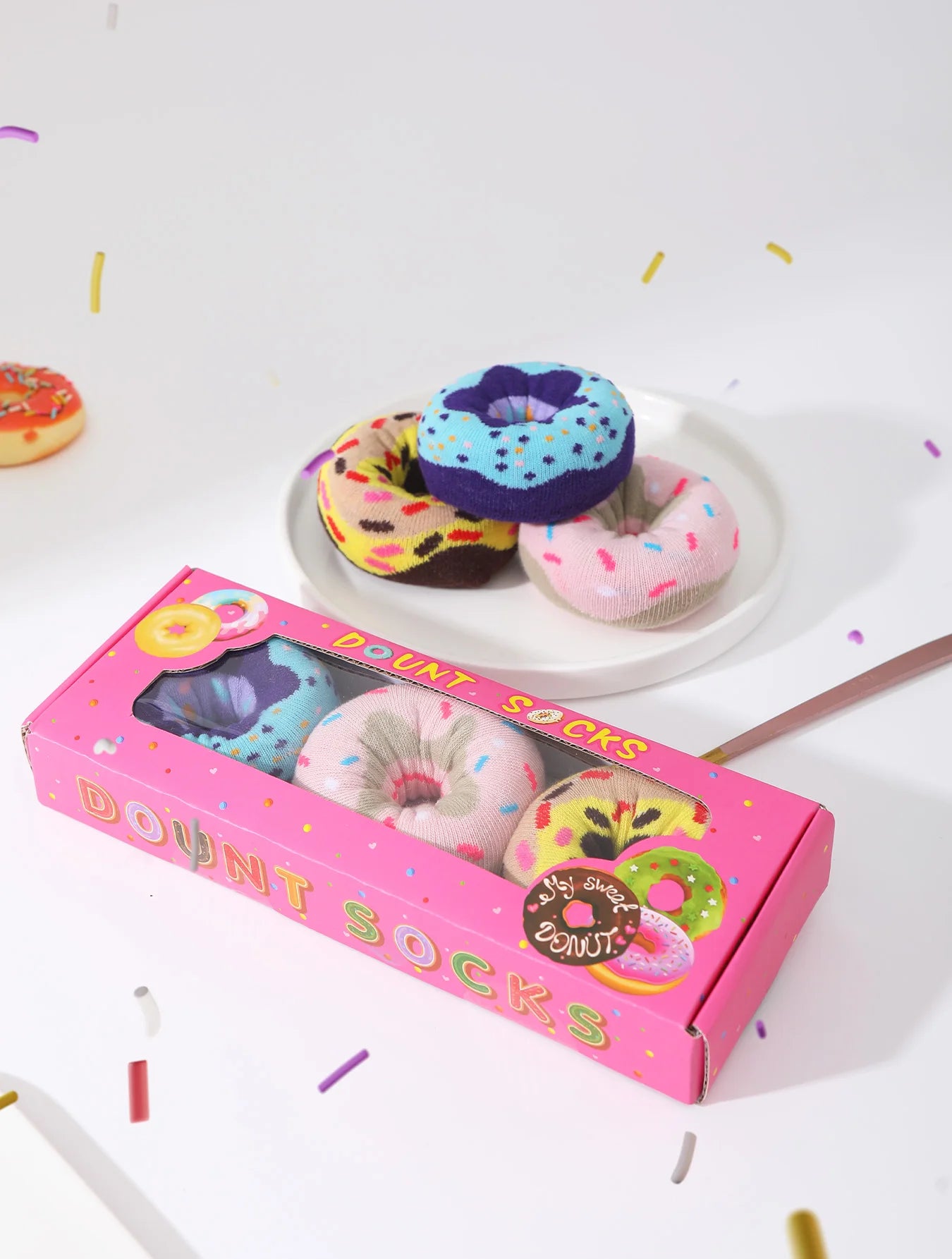 3 Pairs of Mid-Tube Men's and Women's Novelty and Interesting Donut Chocolate Gift Box Socks European and American Fashion Trendy Style Comfortable and Breathable Suitable for Mom and Lover Party Casual Novelty Gifts Valentin