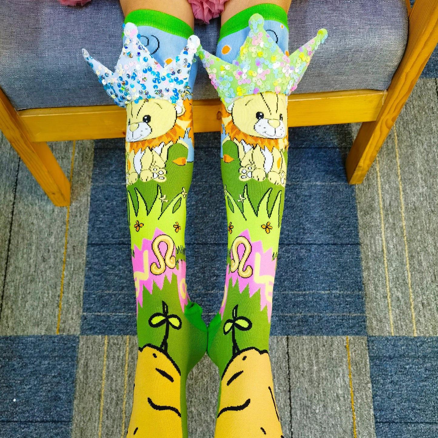 Novelty and Fun Girl Socks Cute Girl Knee Socks Girl High Socks Crown Fashion Socks