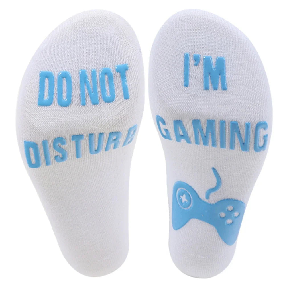 New Happy Funny Letters 'DO NOT DISTURB I AM BUSY GAMING' Socks Home Leisure Novelty Party Club Sokken Dropship
