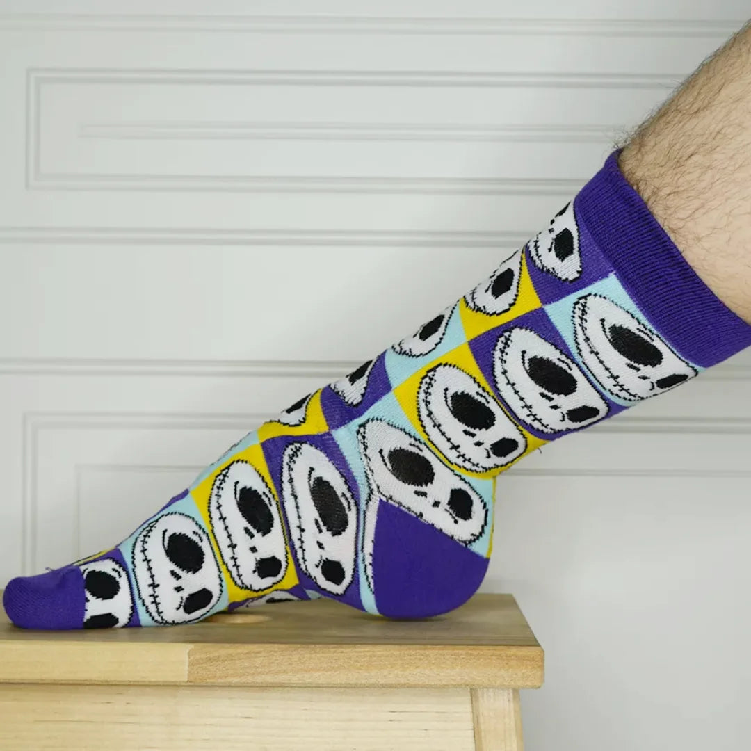 2 Pairs Novelty  Mens Crew Socks With Spooky Designs For Halloween Parties