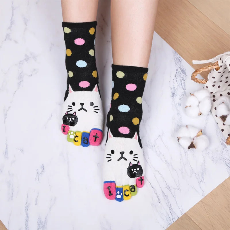 Novelty Cute Ankle Five Finger Happy Socks Woman Print Cotton Dispensing White Harajuku Girl No Show Funny Socks with Toes New