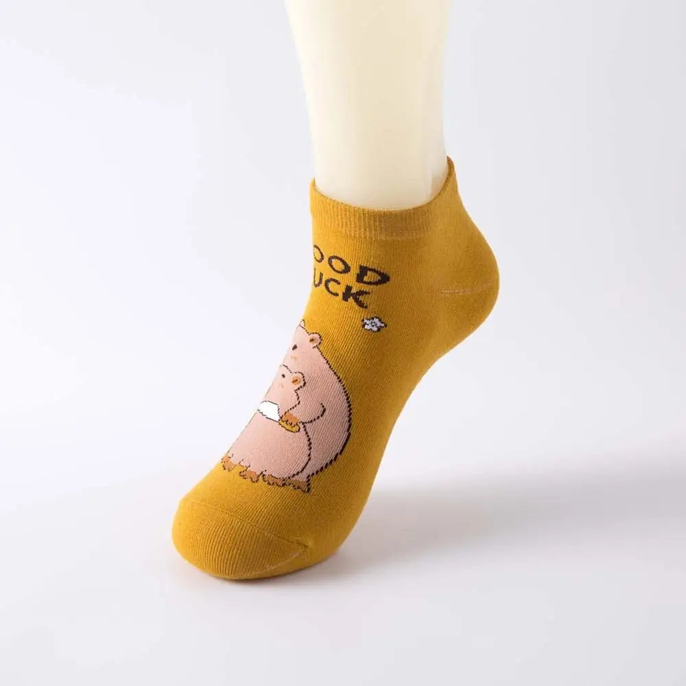 Novelty Anime Capybara Socks Letter Cotton Short Ankle Socks Kawaii Summer Hosiery Socks for Women Outdoor