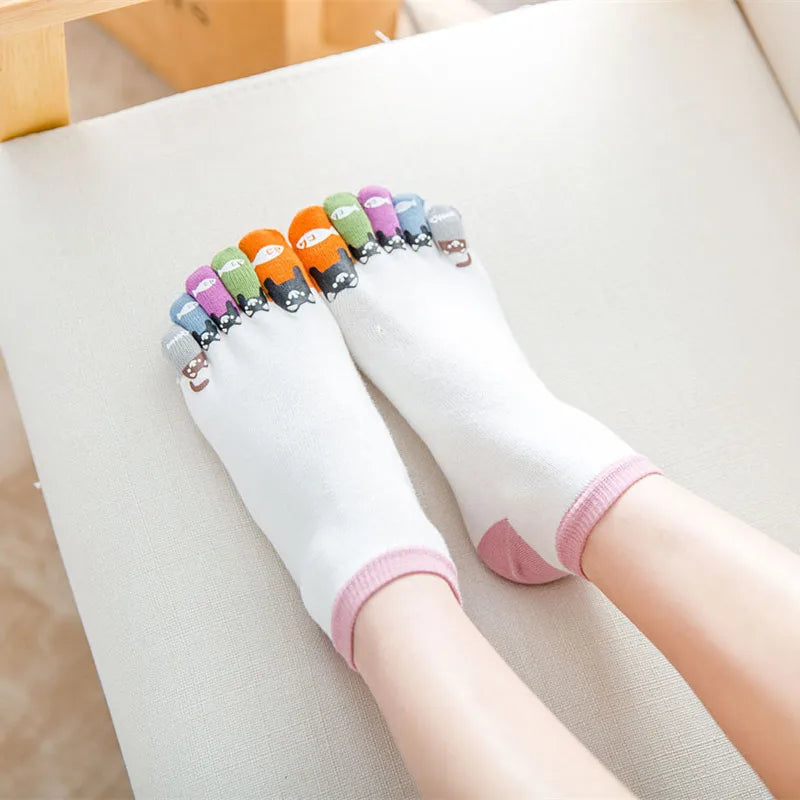 Novelty Cute Ankle Five Finger Happy Socks Woman Print Cotton Dispensing White Harajuku Girl No Show Funny Socks with Toes New