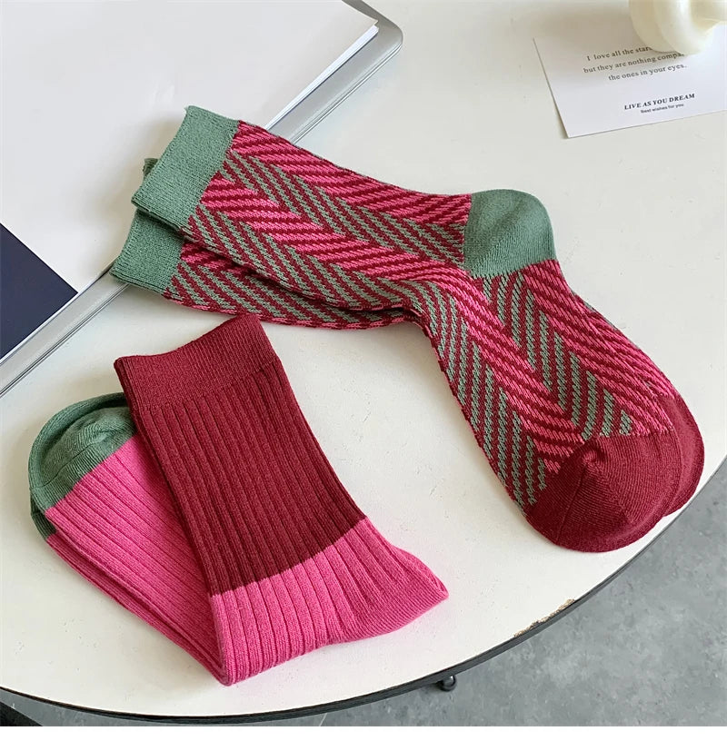 Socks For Women New Novelty Fashion Casual Girls Absorb Sweat Cotton Crew Socks Autumn Breathable Creative Color Korean Socks
